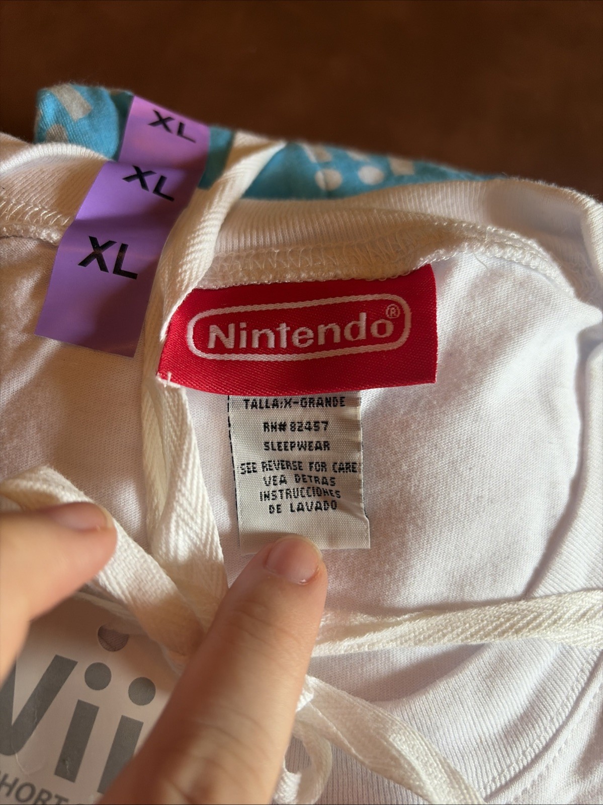 NEW Nintendo Wii 2009 XL Promo Shirt And Shorts Logo Promotional Item NICE! gallery
