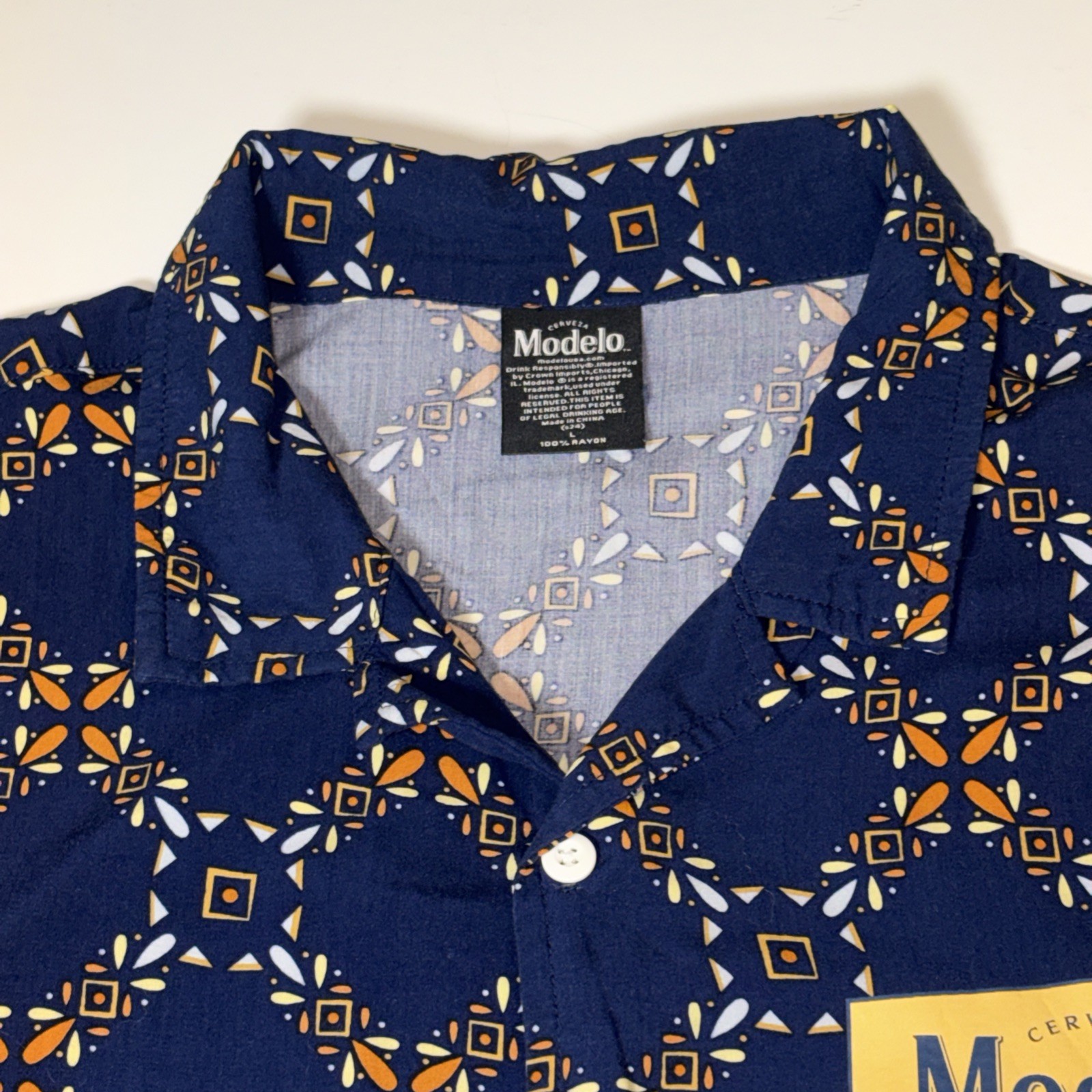 Modelo Cerveza Button-Down Mens Casual Shirt Size Large gallery