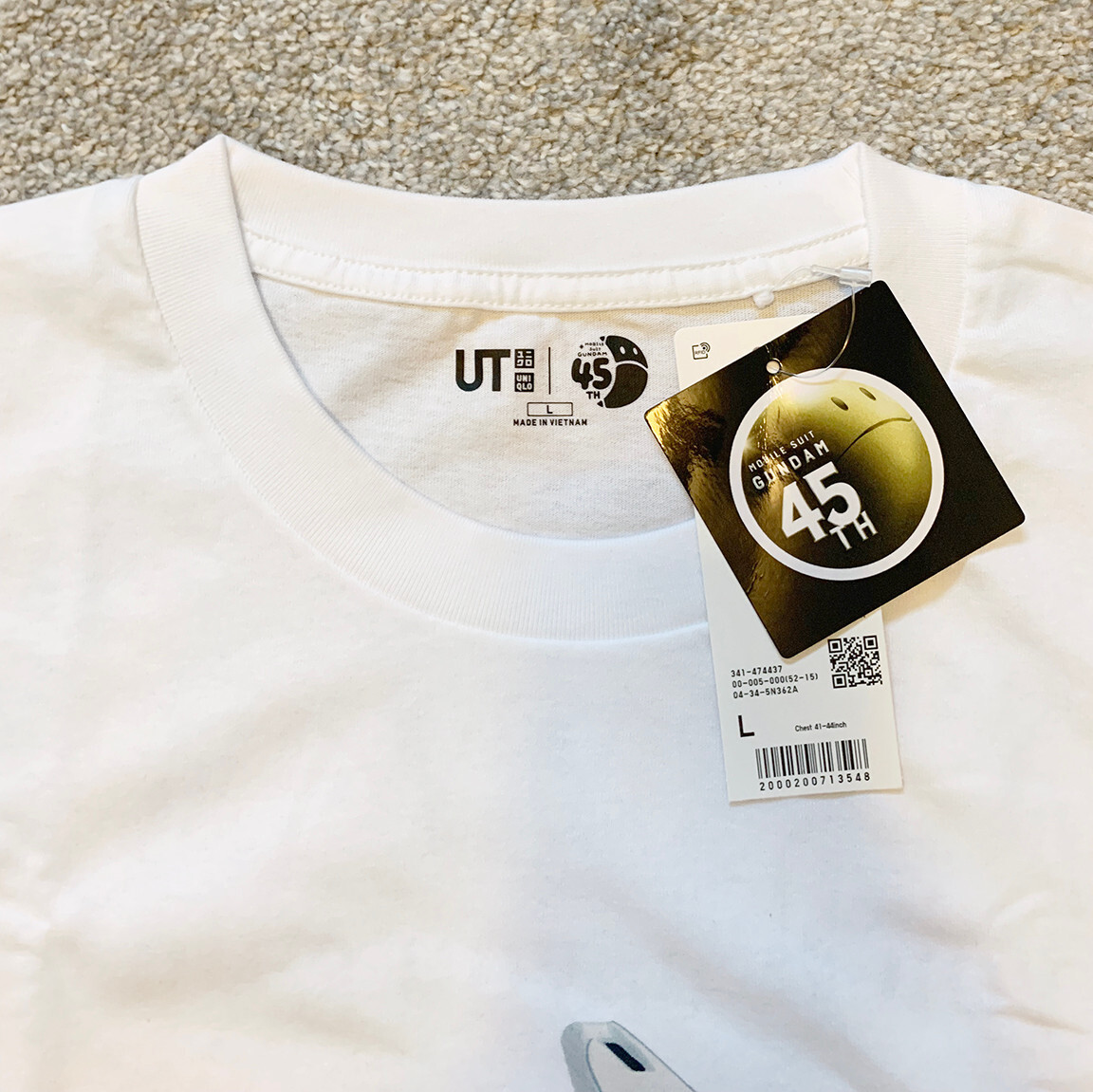 UNIQLO Gundam the Witch from Mercury t-shirt White unisex size LG New US seller gallery