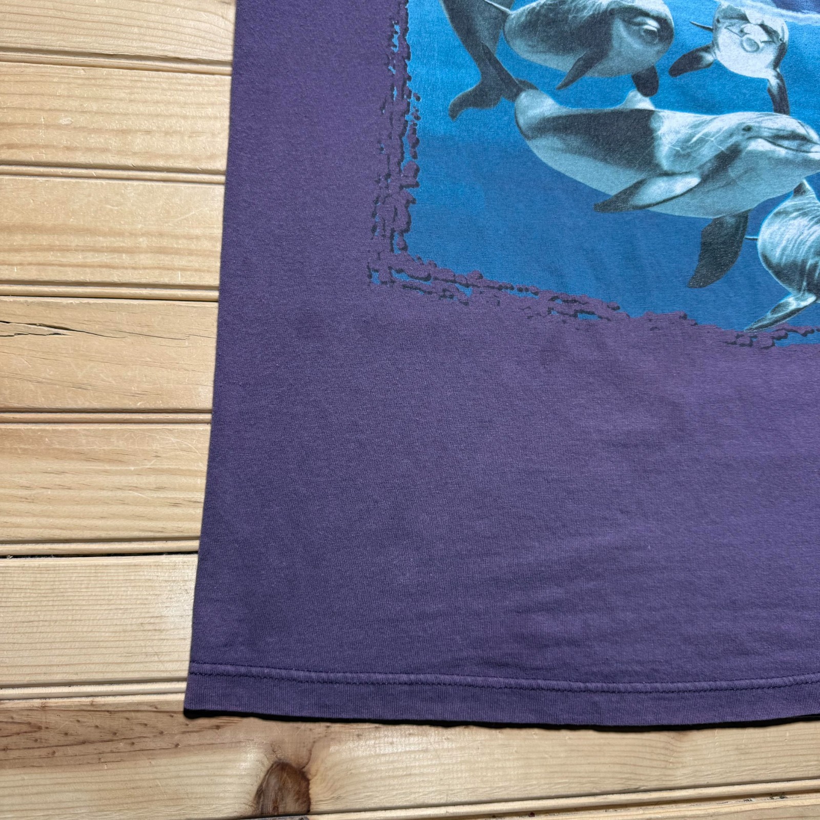 Vintage 90s Sea World Dolphins Ocean Graphic Souvenir T-Shirt Men's - Size Large gallery