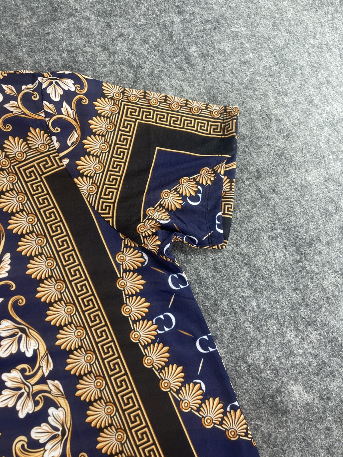 CRIMINAL DAMAGE Shirt Mens XL Tee Floral Baroque Blue Short Sleeve N139 gallery