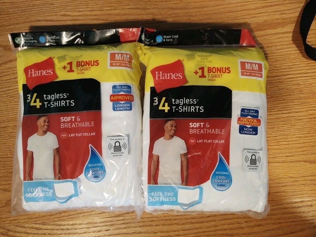 Hanes Men's Crew Neck Tagless Cotton T-Shirts 3+1 Pack White Size M Regular X2 gallery