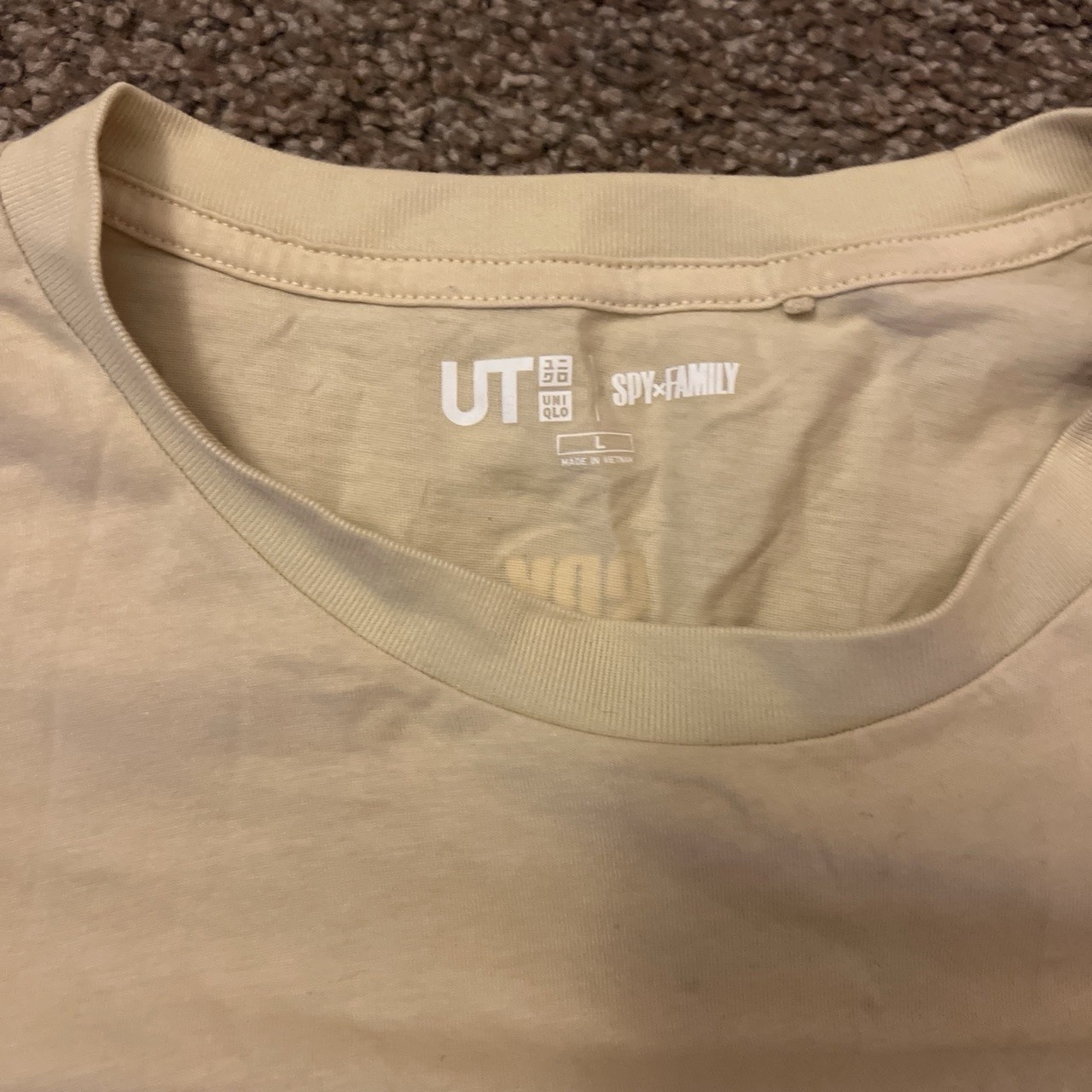 UT SpyxFamily Beige T-Shirt Anya Pocket gallery