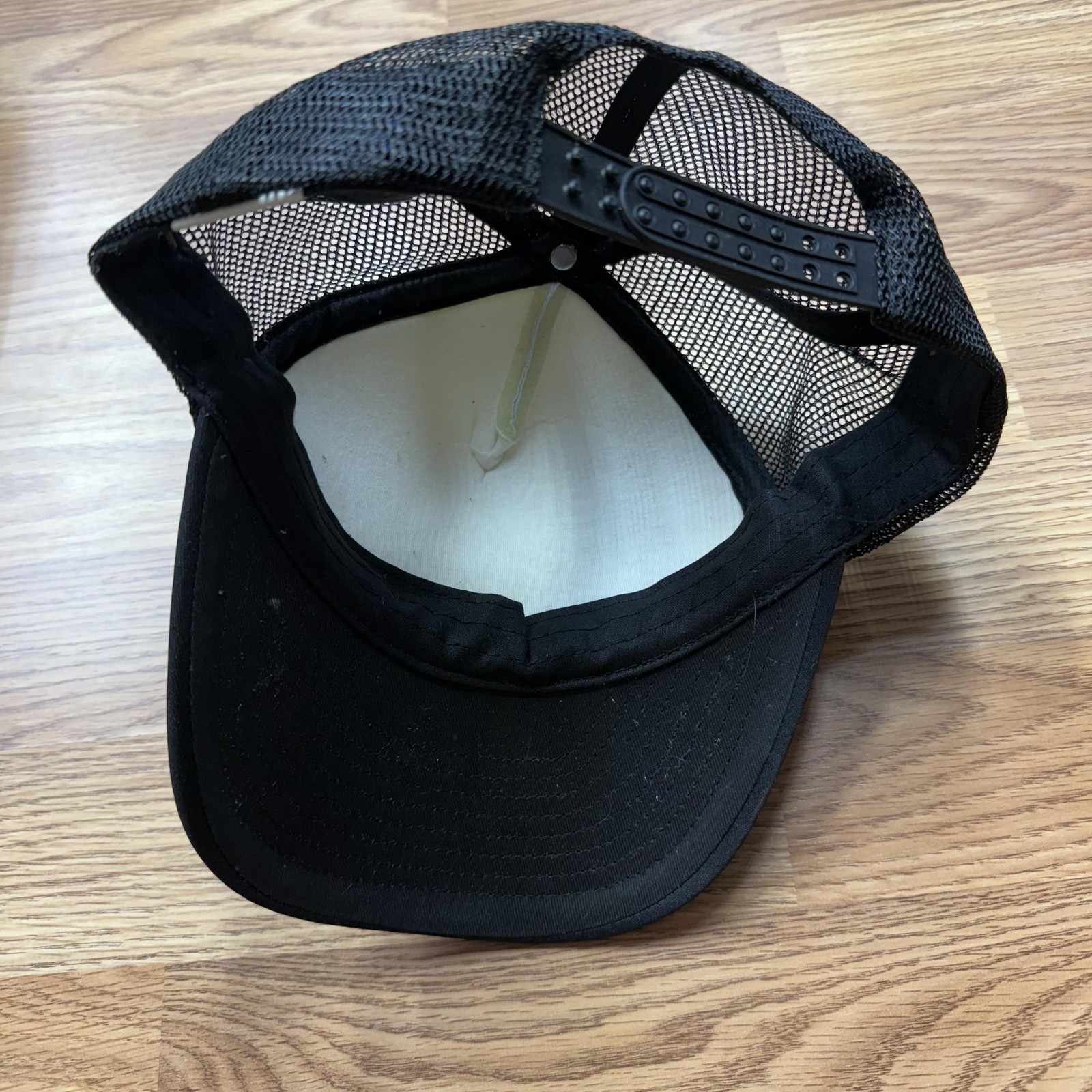 John Deere Hat Cap Snap Back Trucker Mens Black White Farm Equipment Tractor gallery