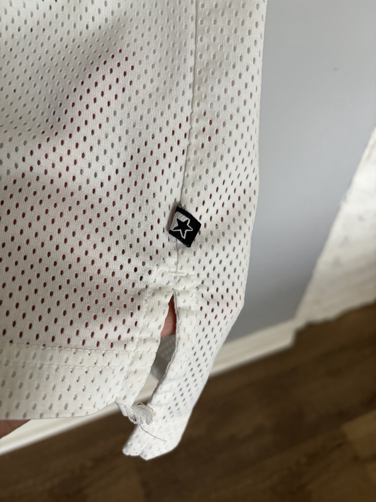 Starter Mesh Shirt Jersey Mens XL White V-Neck Embroidered Logo Athletic Vented gallery