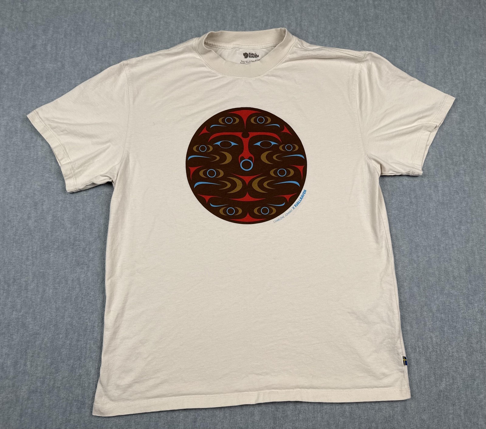 Fjallraven Shirt Mens Medium White Kanken Art Charlene Johnny Tee 12600218 gallery