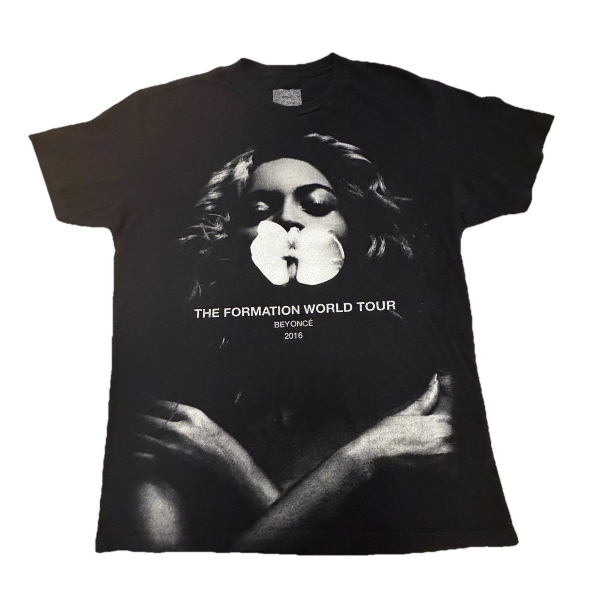Beyonce The Formation World Tour Merch 2016 T-Shirt Size Large Black gallery