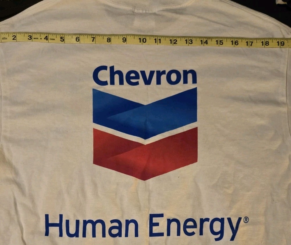 Chevron T Shirt, Size Medium, Classic gallery