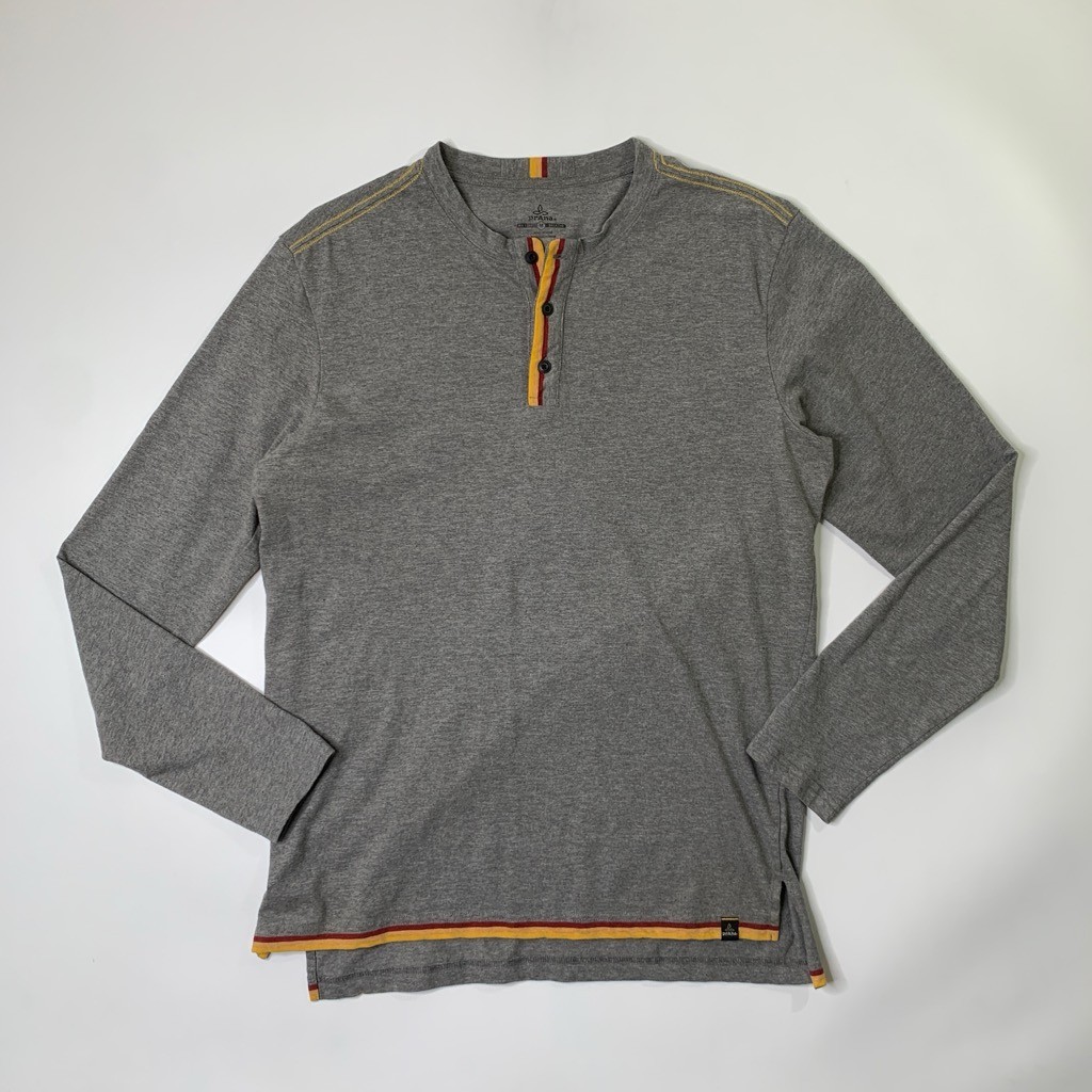 Prana Shirt Mens M Medium Grey Henley Long Sleeve High Low Hem Contrast Trim gallery