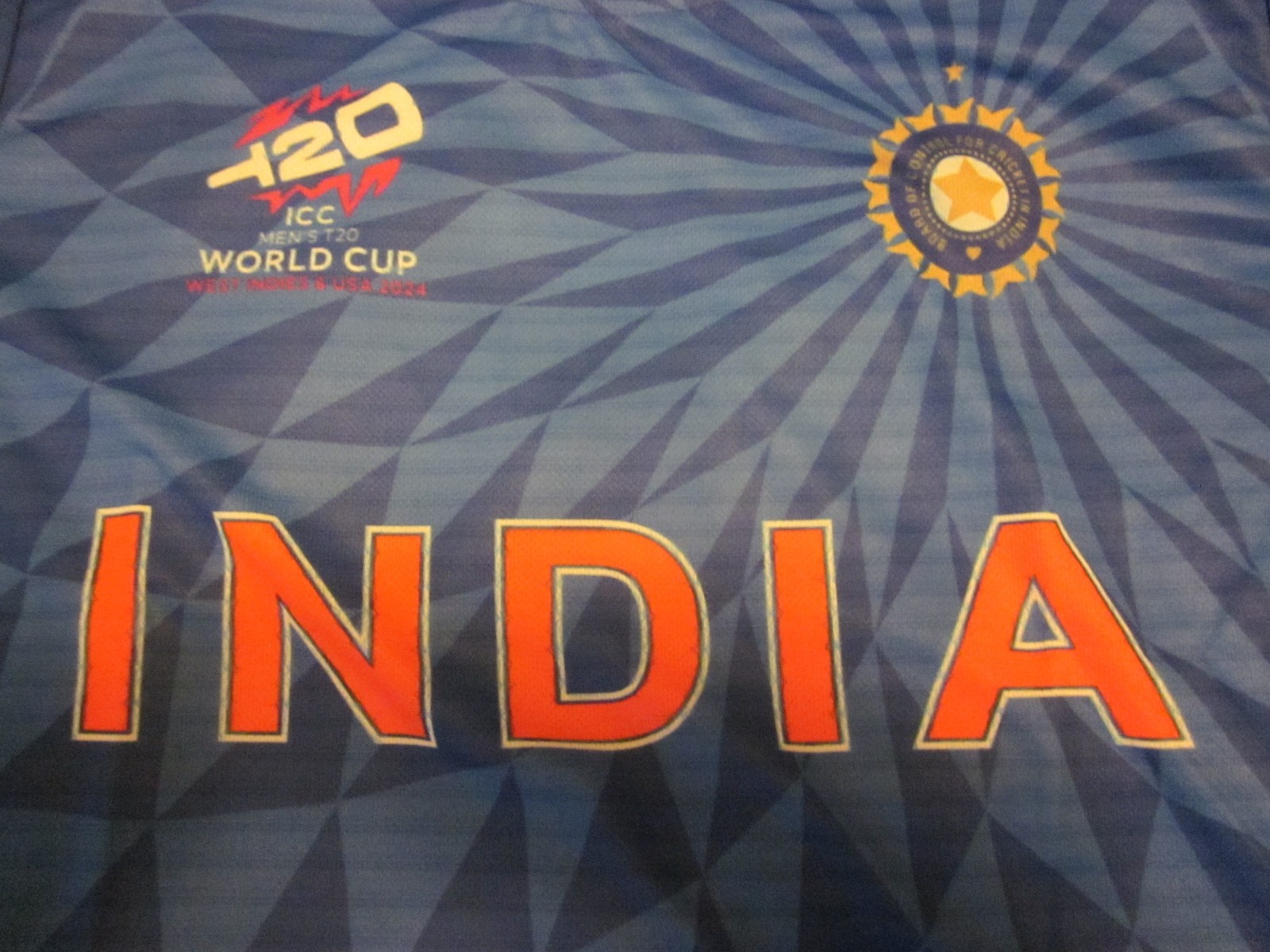India T20 2022 Cricket Team World Cup Jersey Size 42 Medium Brand New!! gallery