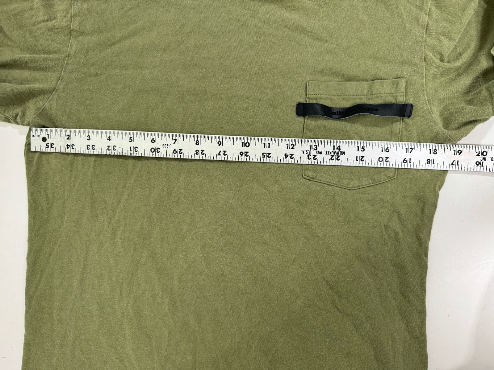 Onitsuka Tiger T Shirt Leather Strap Front Pocket Tee Green US S / M Japan XL gallery