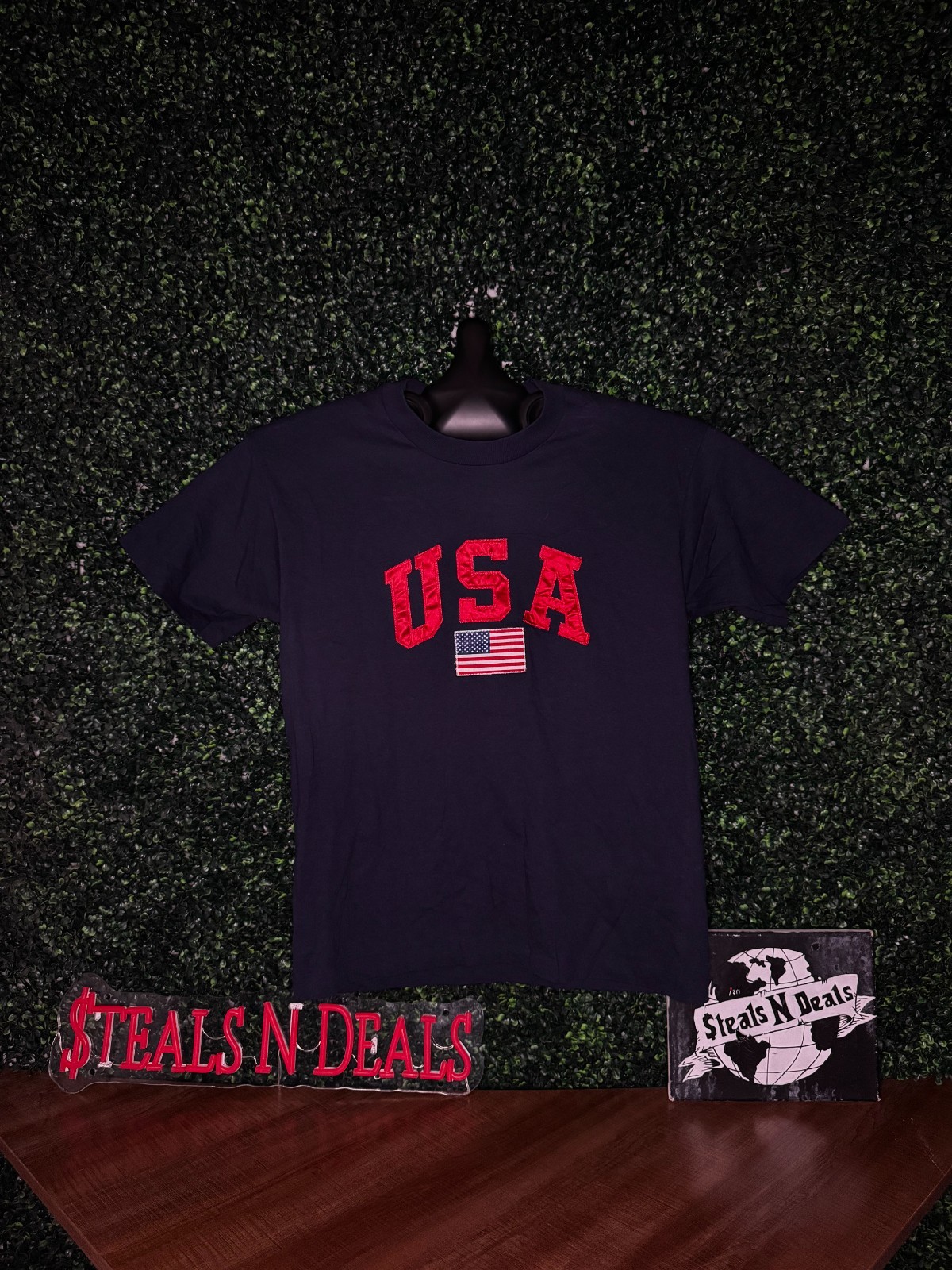 Vintage embroidered single stitch USA flag navy blue and red T-Shirt gallery