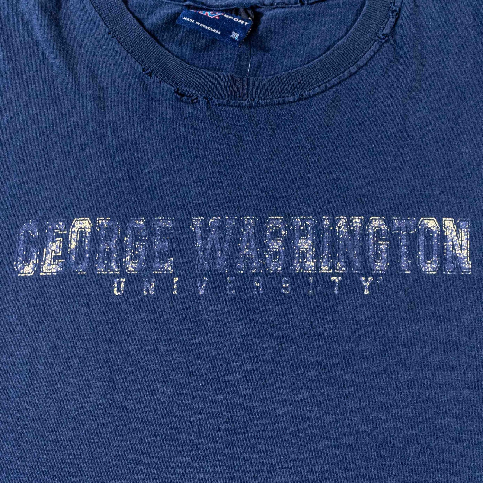 VTG George Washington University Sleeveless T Shirt XL MV Sport Y2K Distressed gallery