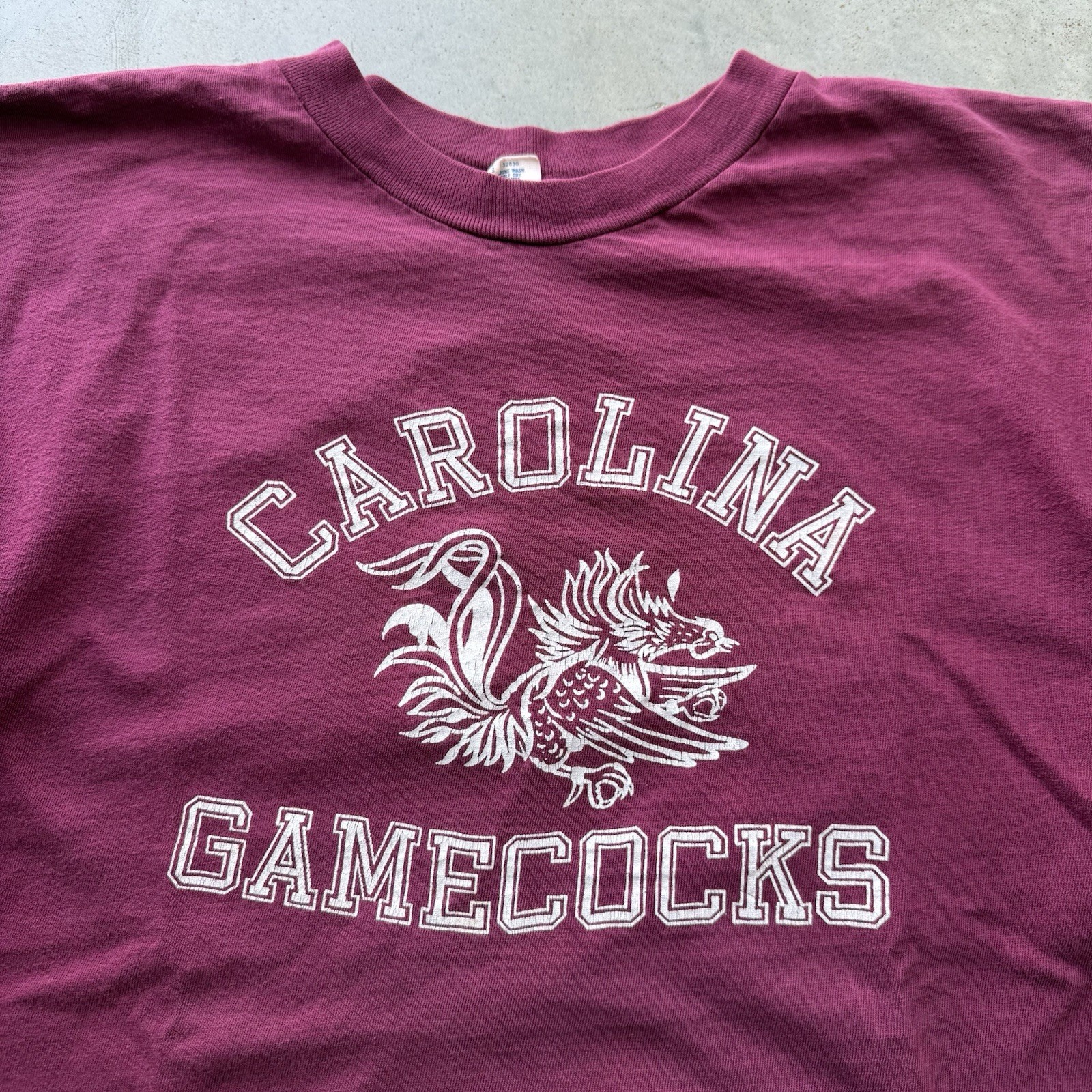 Vintage 80’s University of South Carolina Gamecocks T-shirt Size XL College Rare gallery