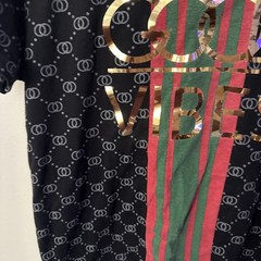 Krisp Good Vibes Men’s Medium Short Sleeve Shirt Gold Lettering Red Green Stripe