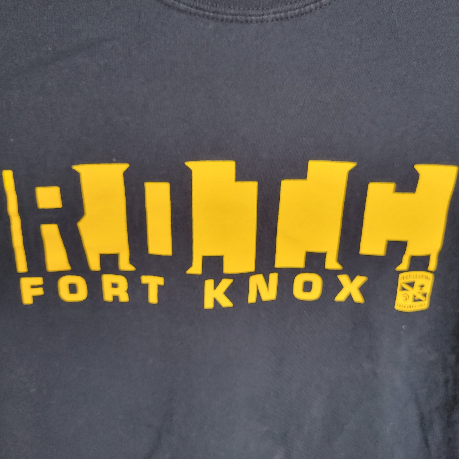 Short Sleeve T-Shirt Mens ROTC Size Small Ft. Knox Crew Neck Army Black Yellow gallery