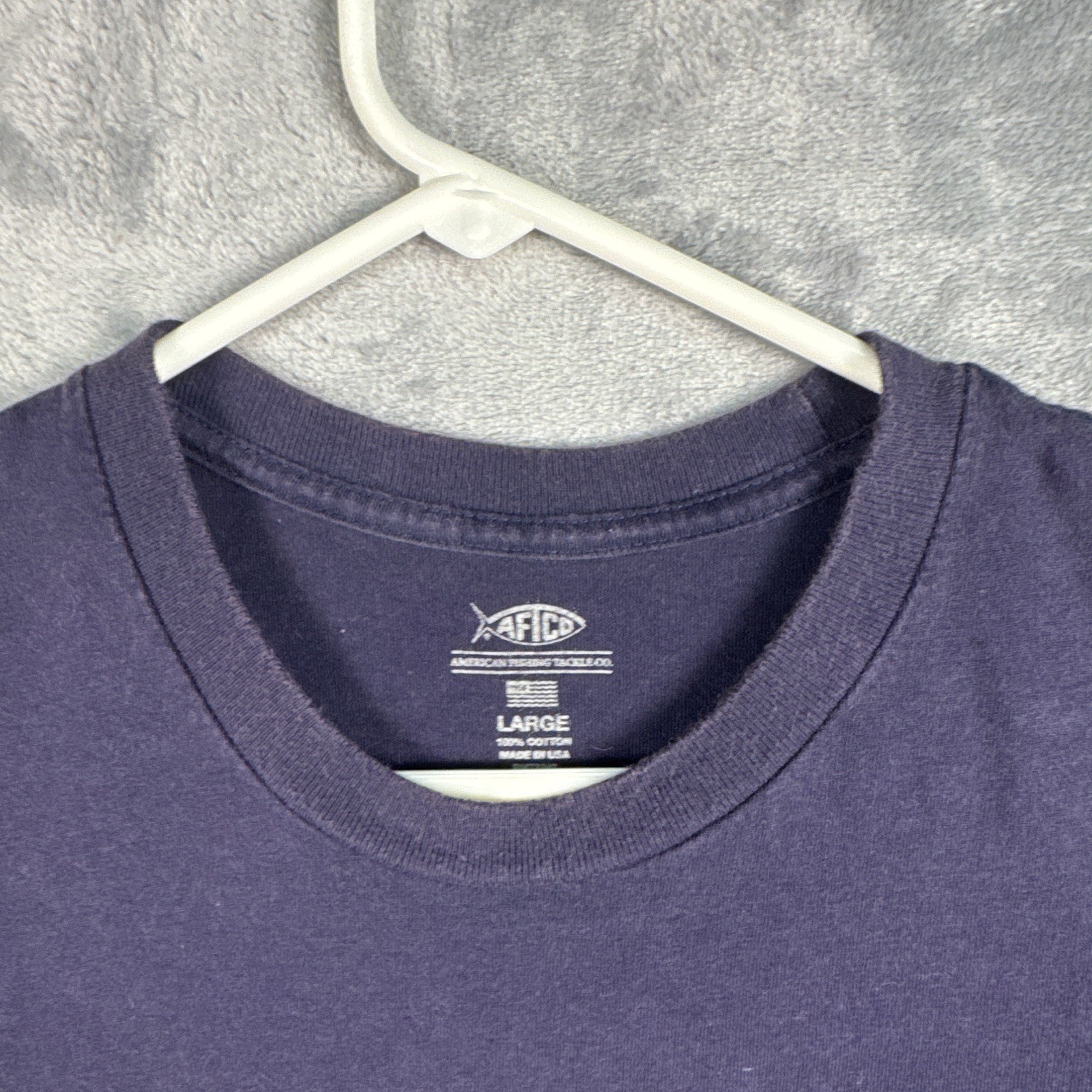 AFTCO Men's Navy Fishing Graphic Pocket Crew Neck T-Shirt Short Sleeve Size L gallery