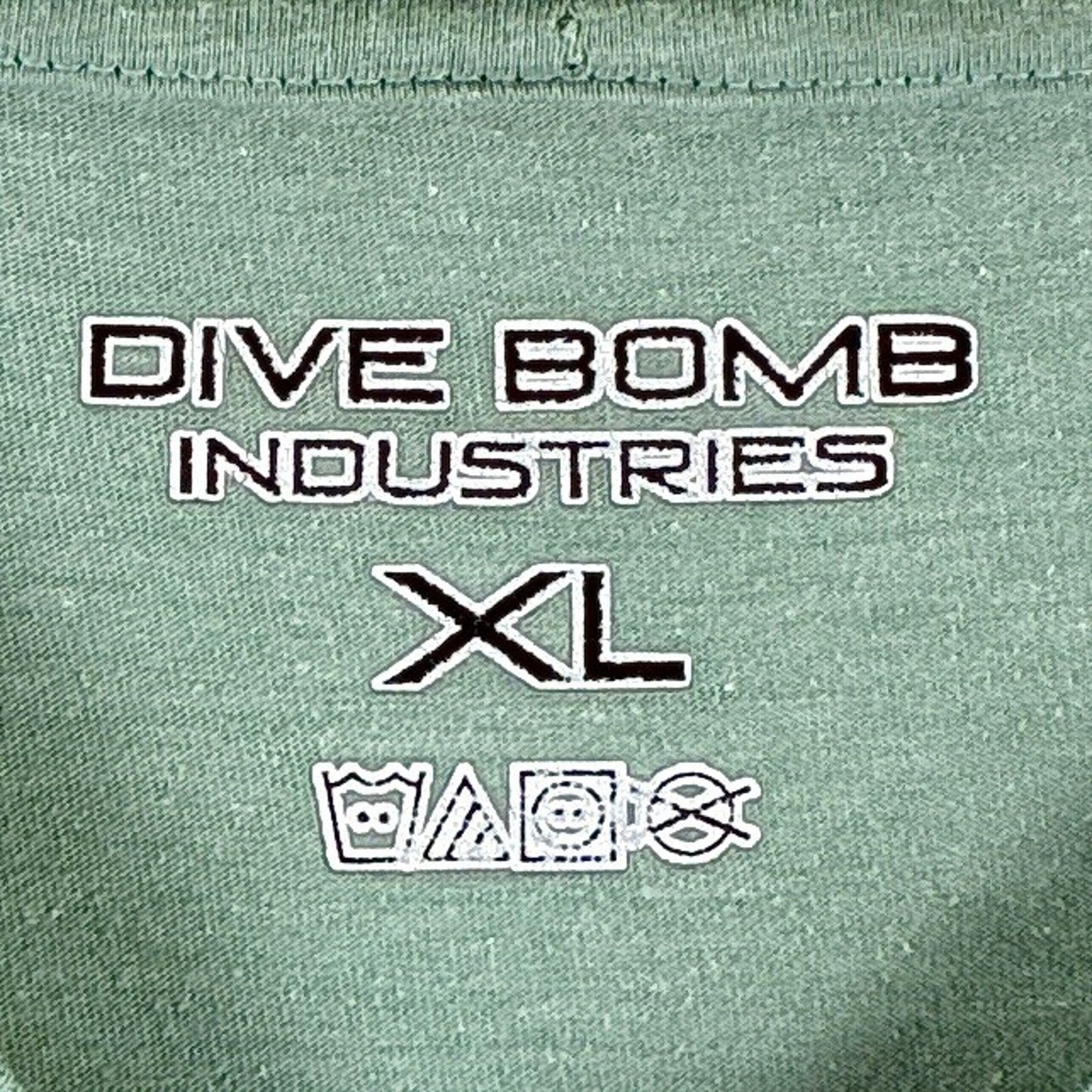 Dive Bomb Industries TShirt Mens XL Green American Flag Outdoors Veteran Patriot gallery
