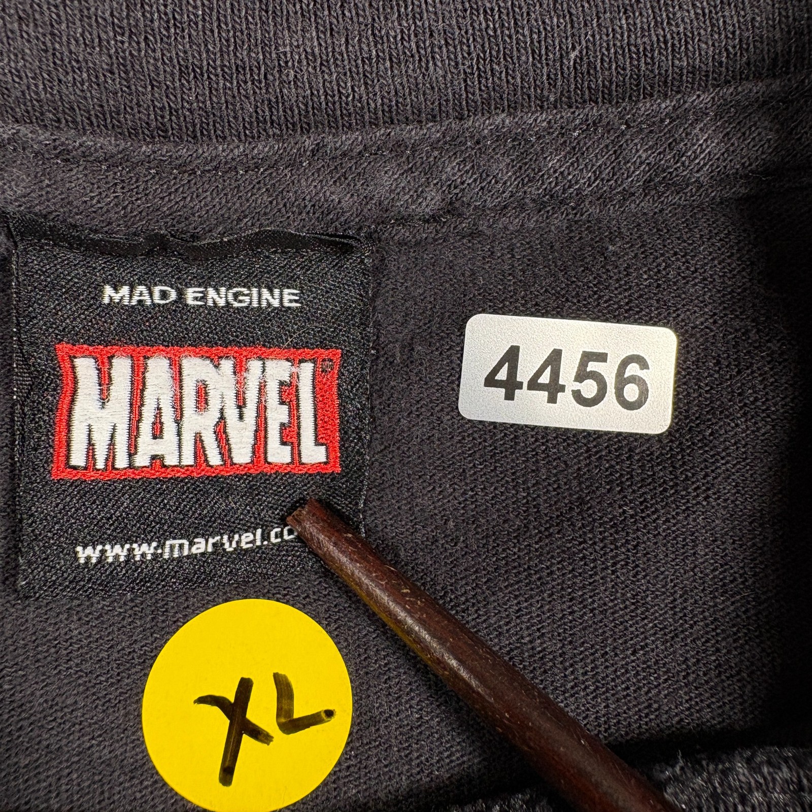 Vintage Mad Engine Marvel Comics Avengers T-Shirt Mens XL Black Graphic Print gallery