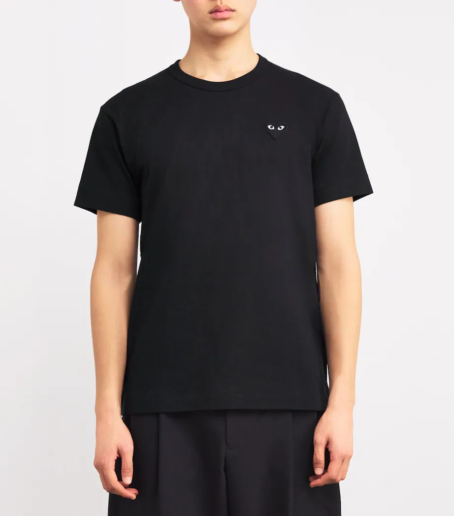 COMME DES GARCONS CDG PLAY BLACK HEART EYE LOGO T-SHIRT SIZE MEDIUM gallery