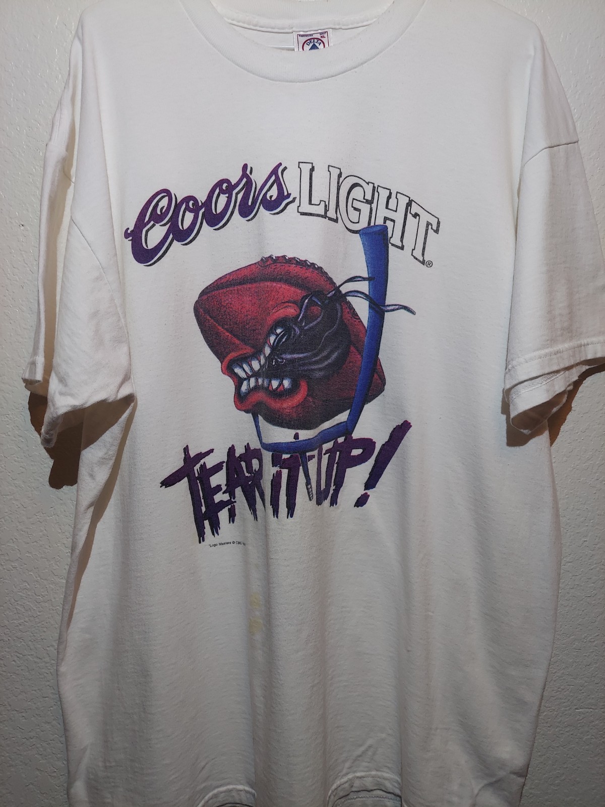 Vintage Coors Light T-Shirt XL Delta Tag TEAR IT UP! 1997 GUC SEE DESCRIPTION