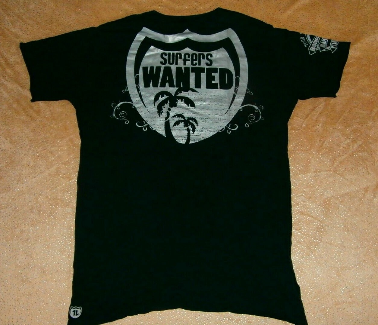 SURF CLUB 1999 - 2006 T-Shirt DEFT MADE IN MELBOURNE AUSTRALIA SURFERS WANTED gallery