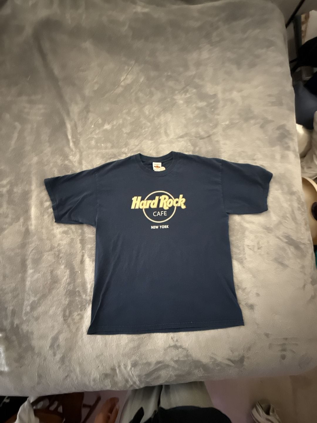 Hard Rock Cafe New York City Navy Blue Graphic T-Shirt XL gallery