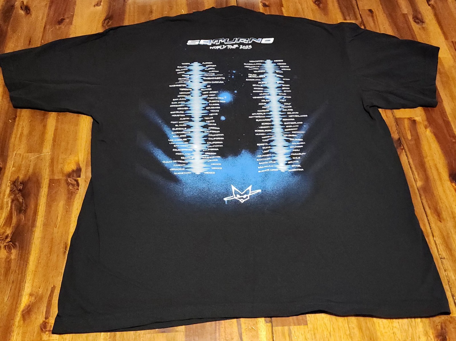 Rauw Alejandro Saturno World Tour 2023 T-Shirt Size X-Large Black NWOT ~ READ gallery
