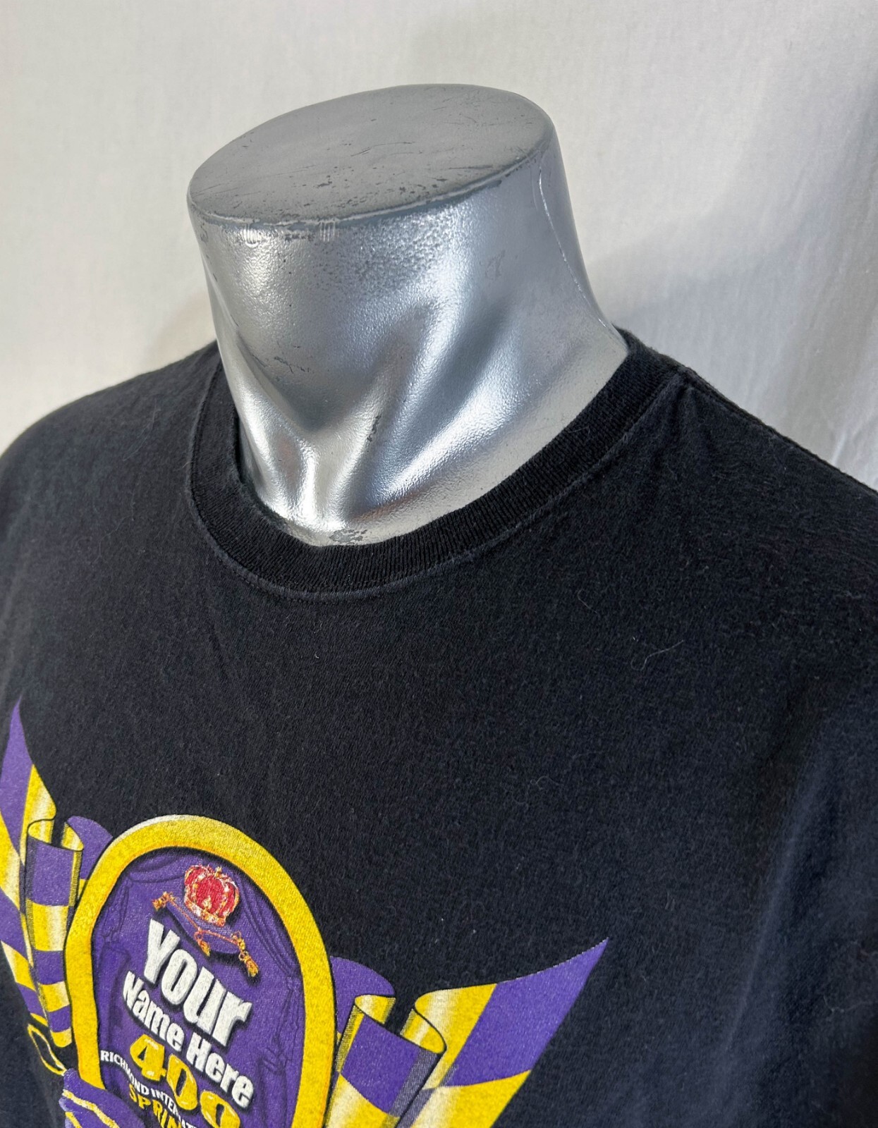 VTG NASCAR Crown Royal Richmond Raceway Clint Bowyer Sprint Cup T Shirt Sz XL gallery