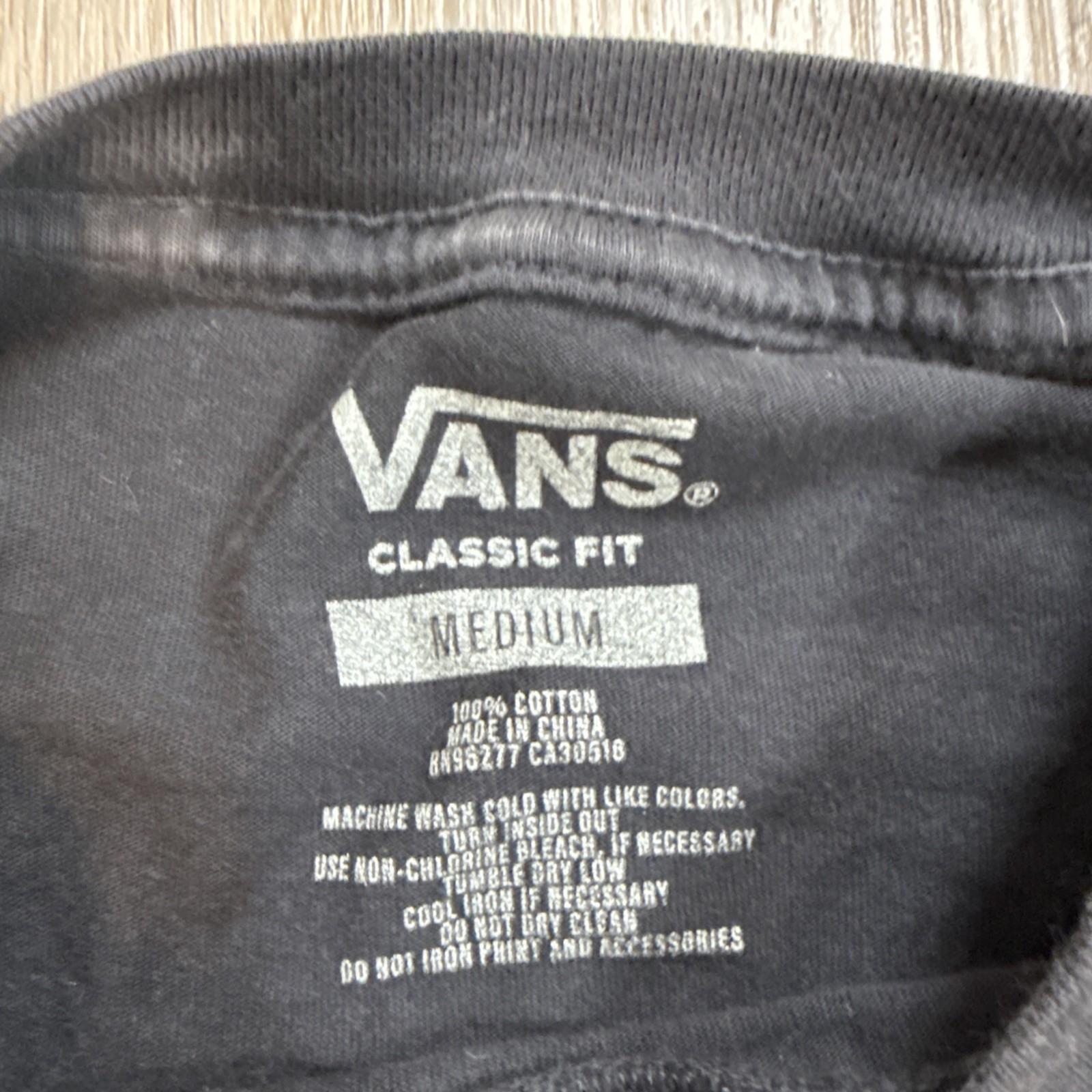 VANS Official Experimental Recipe Of The Debris 66 Tri-Color T-Shirt Size M gallery