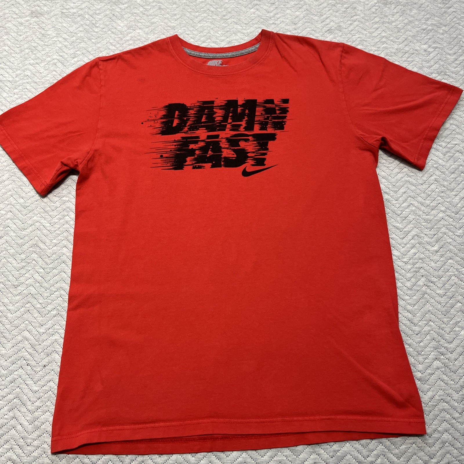 Nike Shirt Mens Medium Red Black Swoosh Running Track Field Sports Tee Damn Fast gallery