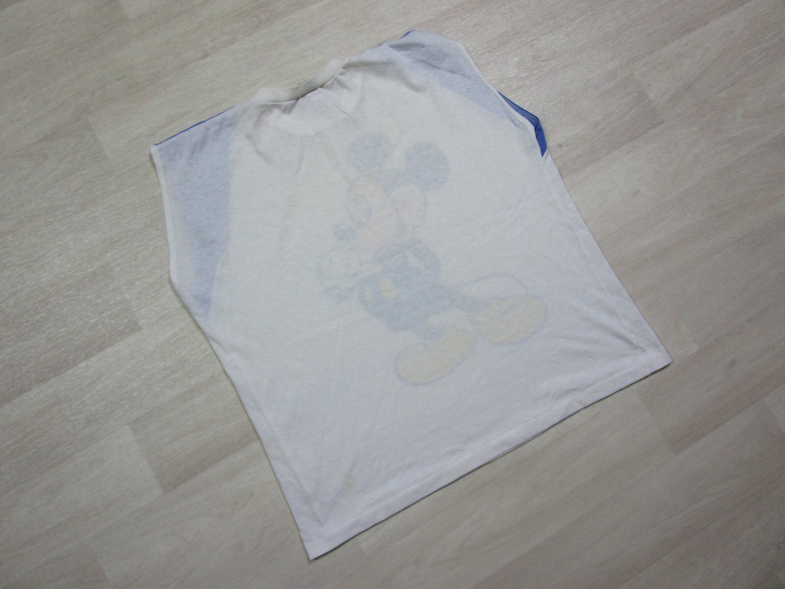Vintage Walt Disney Mickey Mouse (M) Men's 1980's Graphic T Shirt USA Cartoon gallery