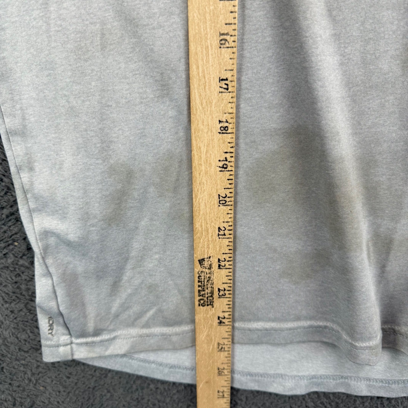 The North Face Mens FlashDry Short Sleeve T-Shirt Gray Logo Size L NF0A3L2E gallery
