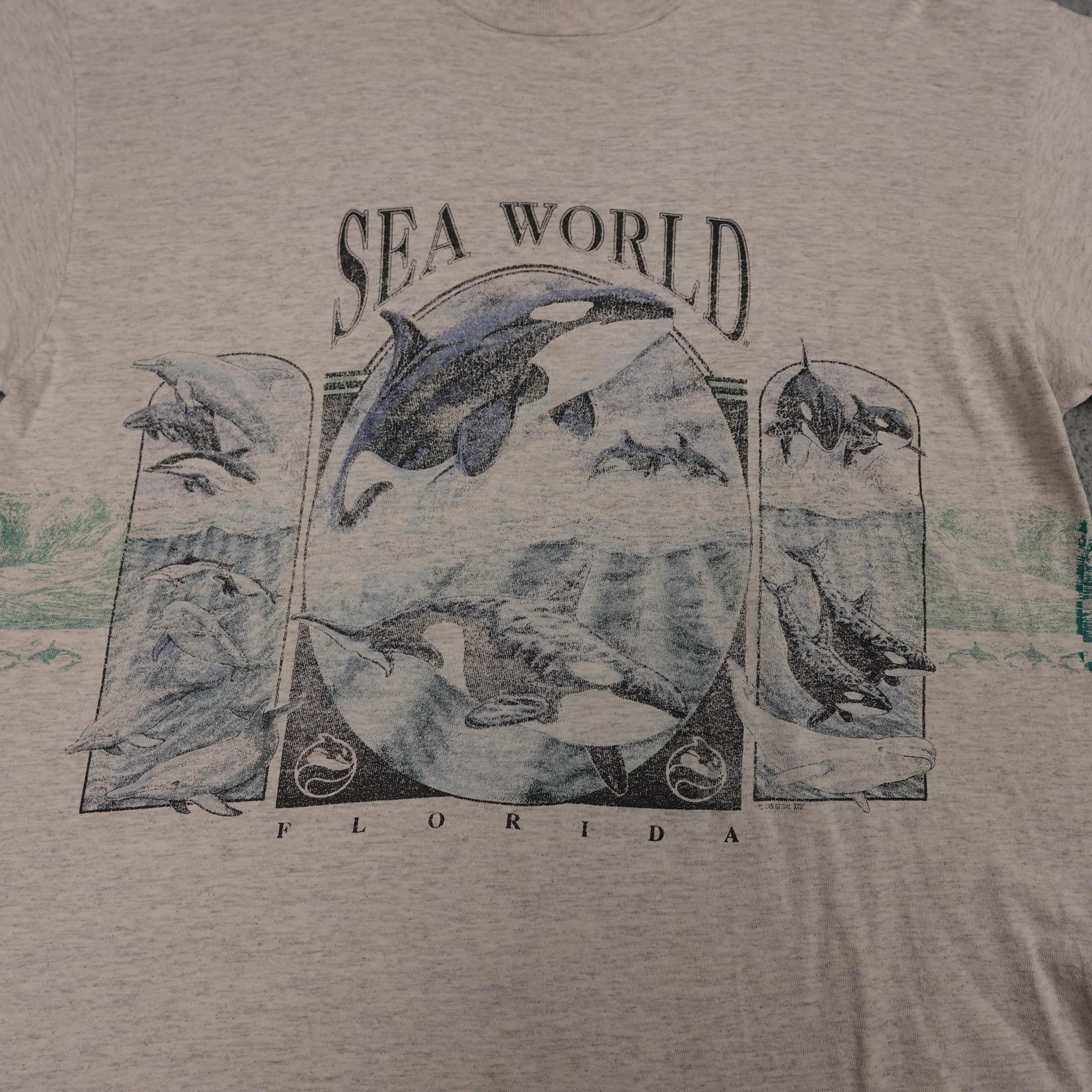 Vintage Sea World Shirt Mens Large Gray Dolphin Orca Tee 90s Made In USA Florida gallery