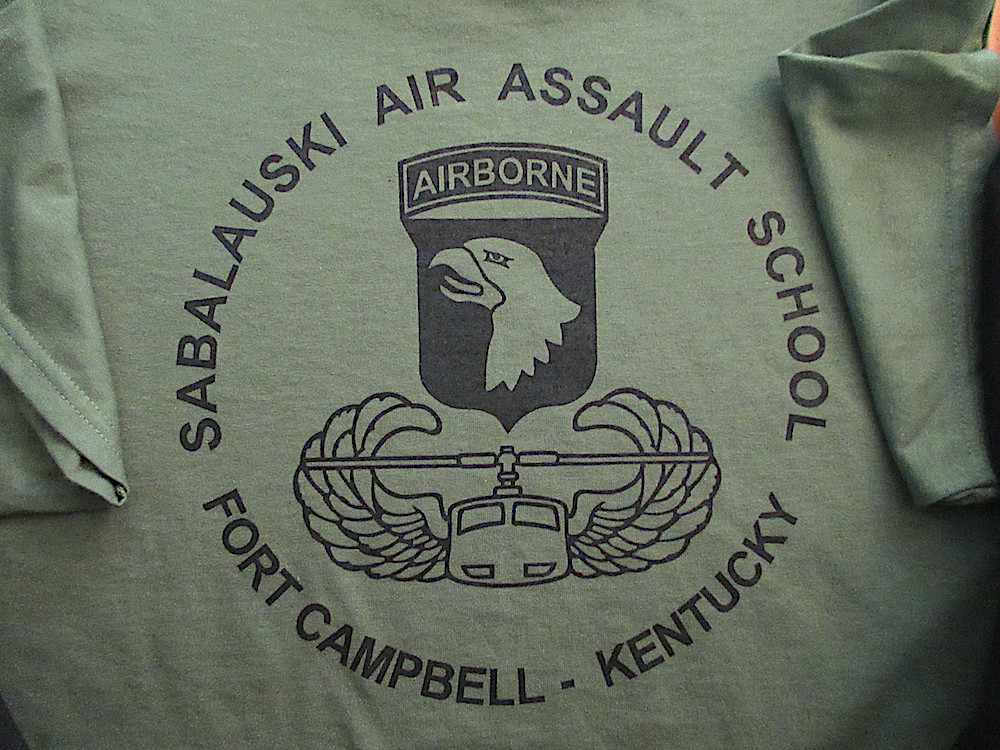 AIR ASSAULT 101 Airborne School SABALAUSKI T-Shirt Large Ft Campbell Kentucky US gallery