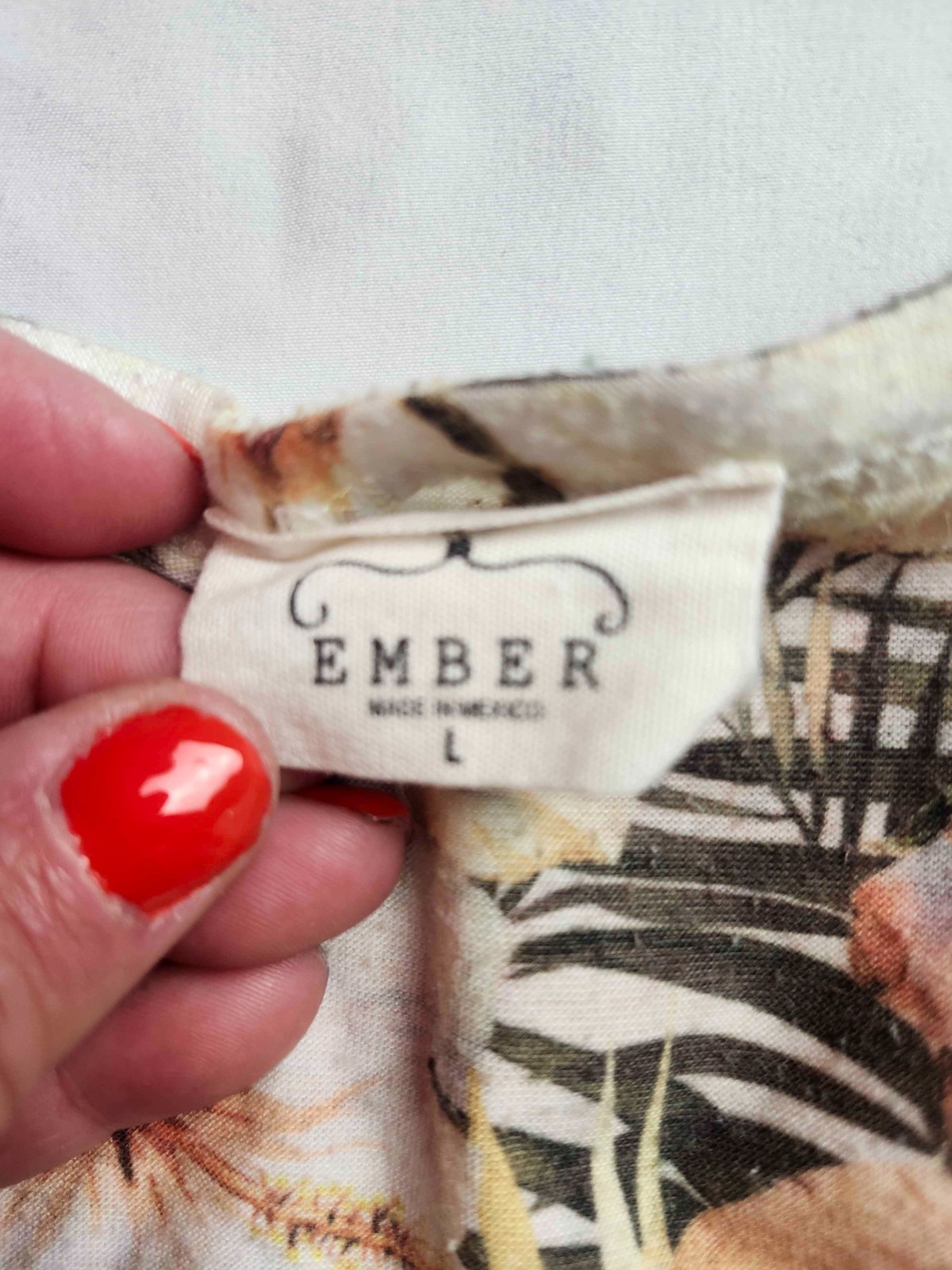 Ember Shirt Top Womens Large White Floral Short Sleeve Scoop Neck Casual Stretch gallery