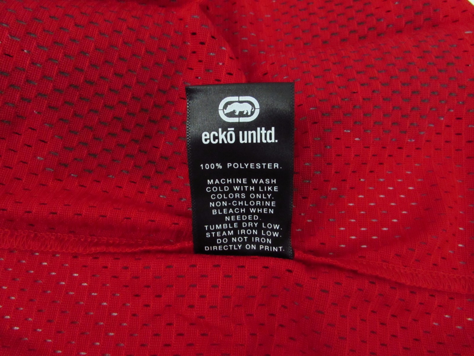 Ecko Un-Limited Edition Jersey Men’s Size Medium True Red NWT. gallery