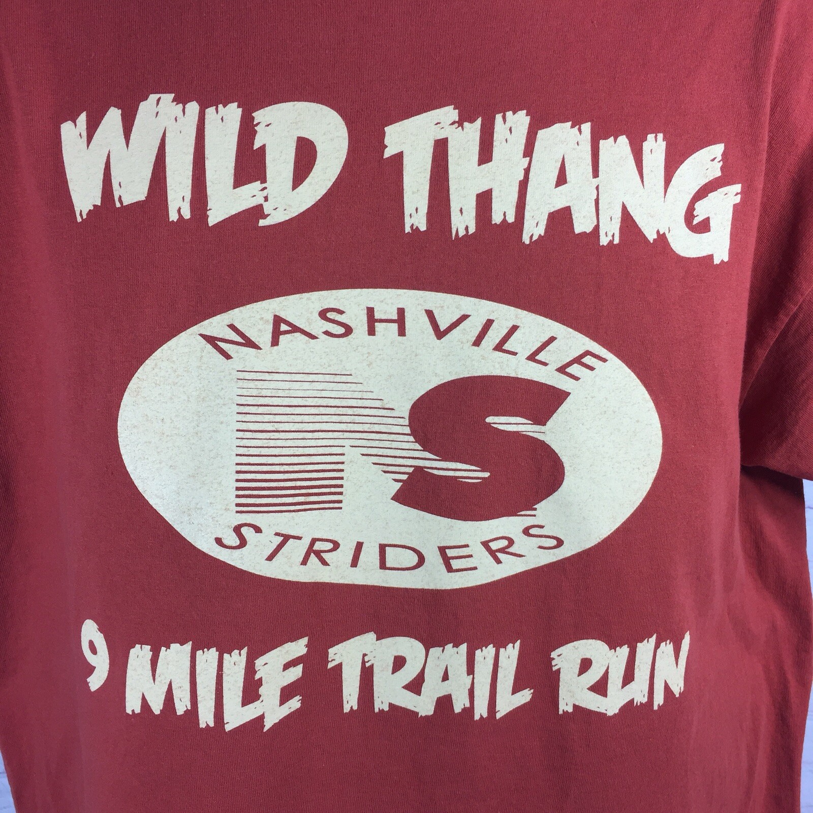 Wild Thang 9 Mile Trail Run Nashville Striders Shirt Adult Large Burnt Orange SS gallery