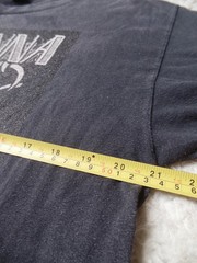 Rihanna t shirt
