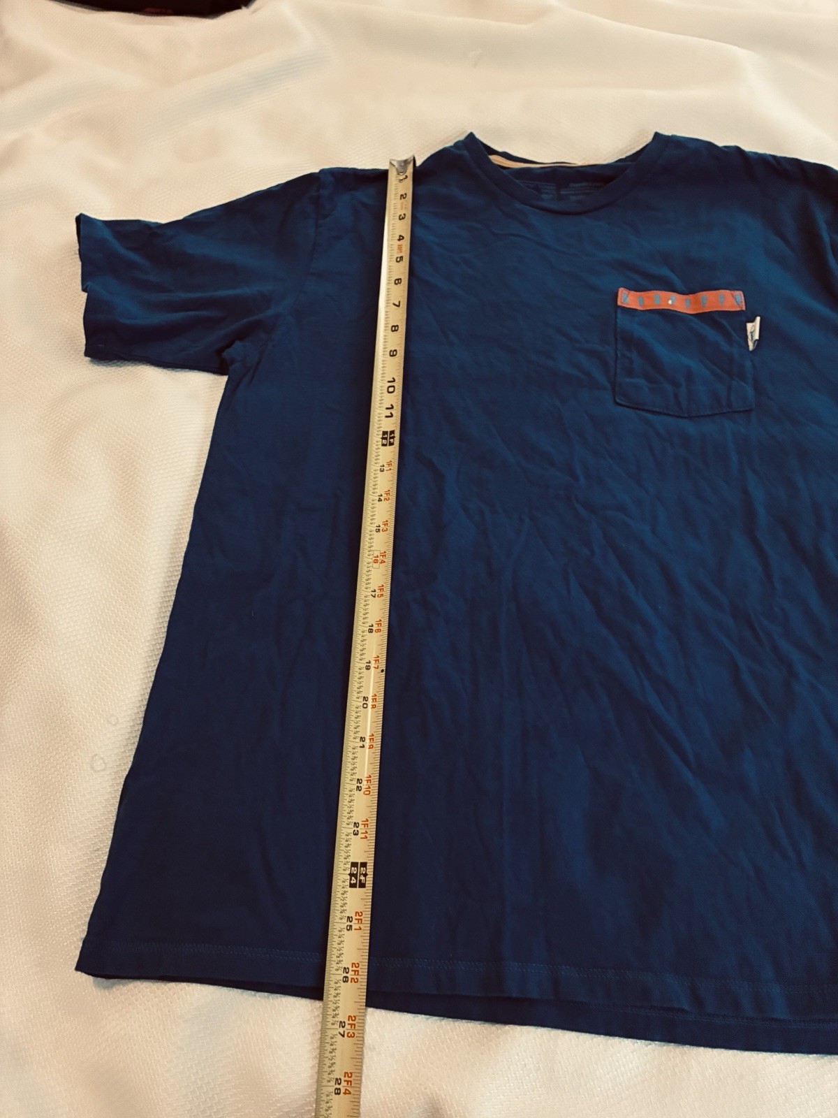 Patagonia Endless Blue Water People Gator Organic Pocket T-shirt Men’s Medium gallery