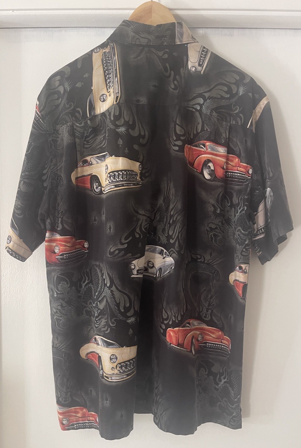 Men’s Medium Pit 25” Reel Legends Classic Cars Shirt gallery