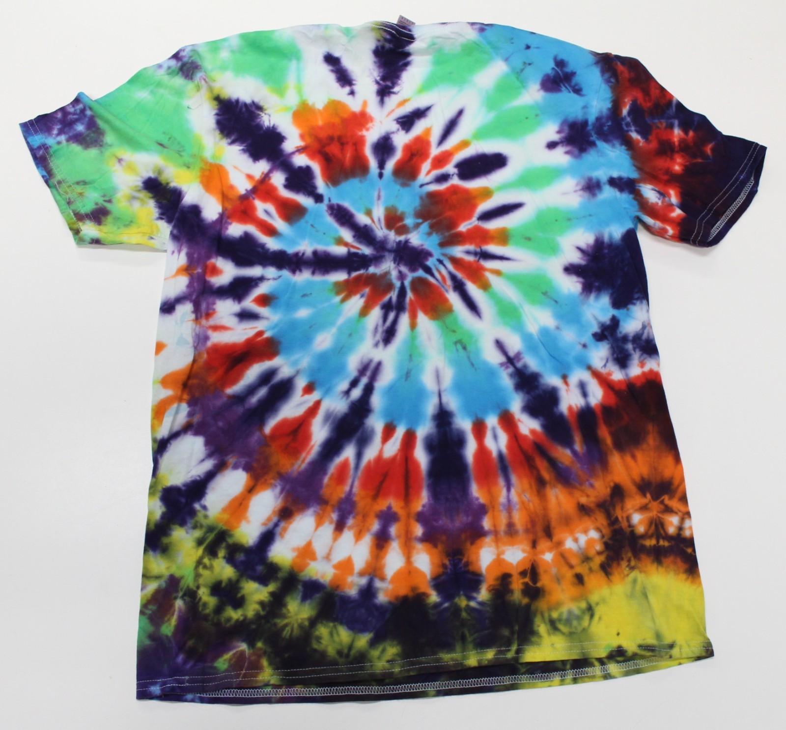 Tie Dye T-Shirt Adult L Purple Spin Parade Gildan Softstyle Cotton Short Sleeve gallery