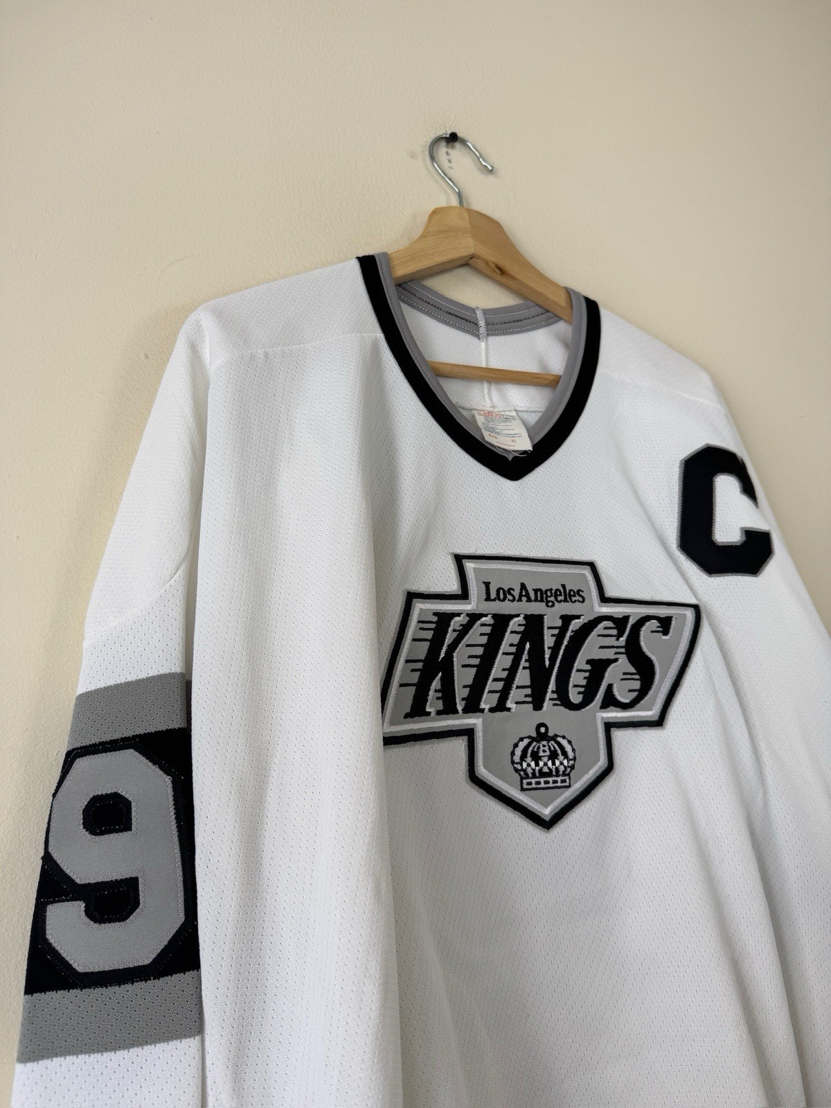 CCM 90’s NHL Gretzky LA Kings Long Sleeve Jersey - XL gallery