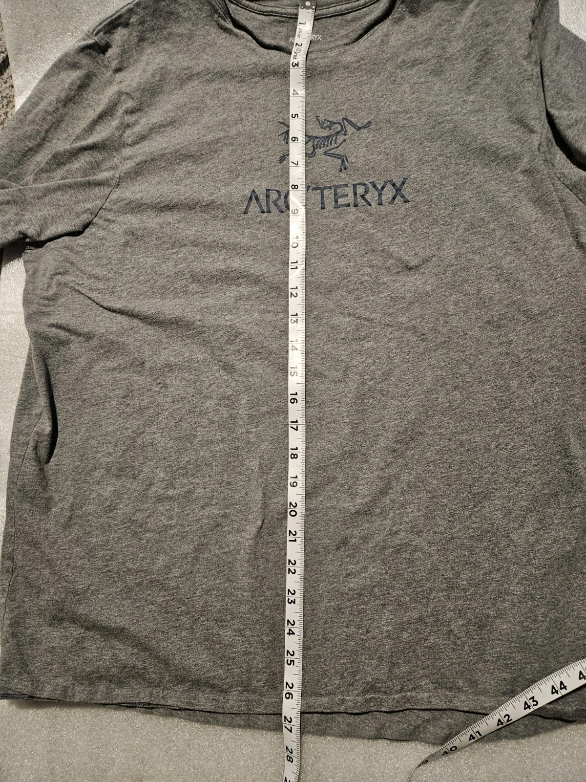 Arc'Teryx Men's Gray Short Sleeve Tee Size XXL gallery