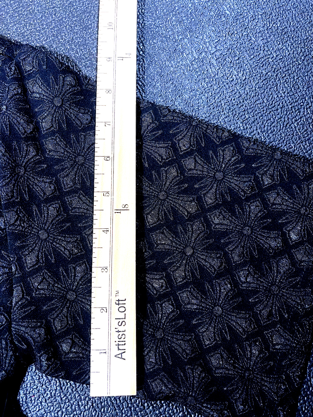 RHYME Sz M Crew Neck Texture All-Over Pattern Men's Black T-shirt gallery