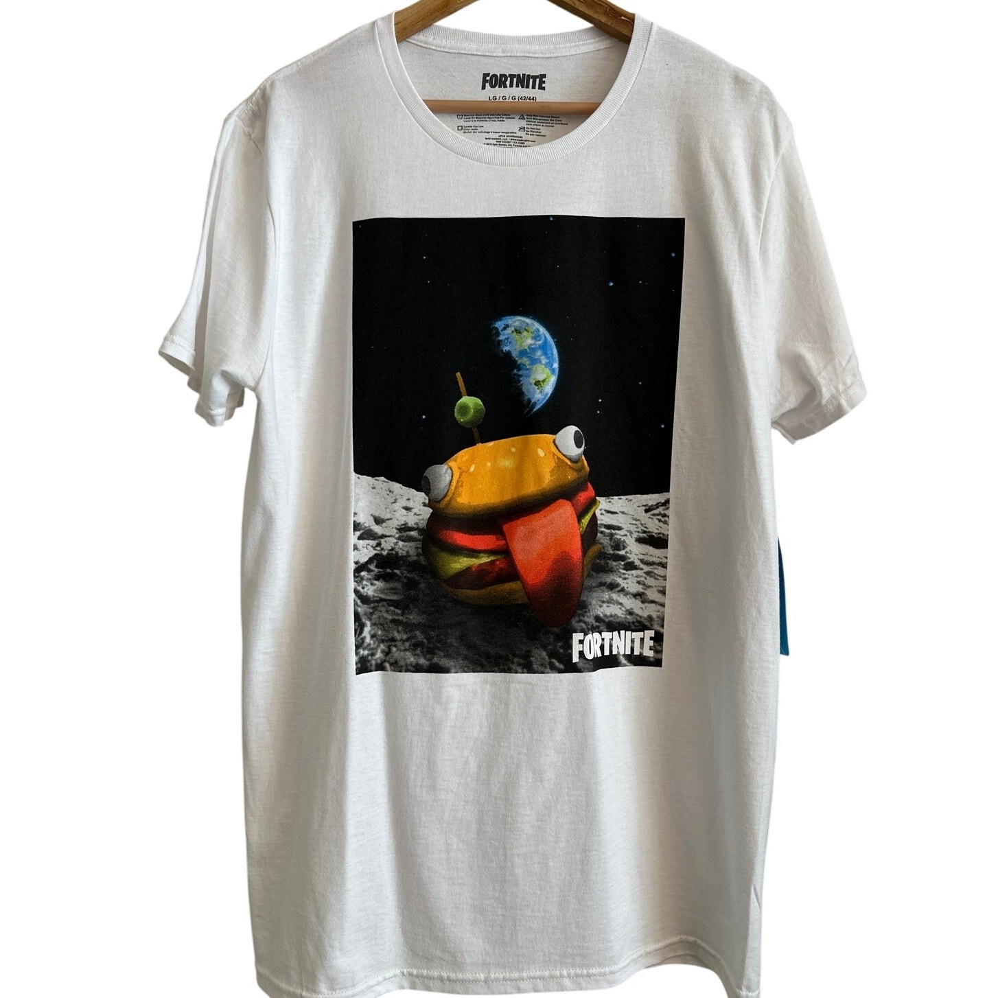 Fortnite Moon Burger Tee L (42/44) NWT – Stellar Streetwear 🍔🌙 gallery