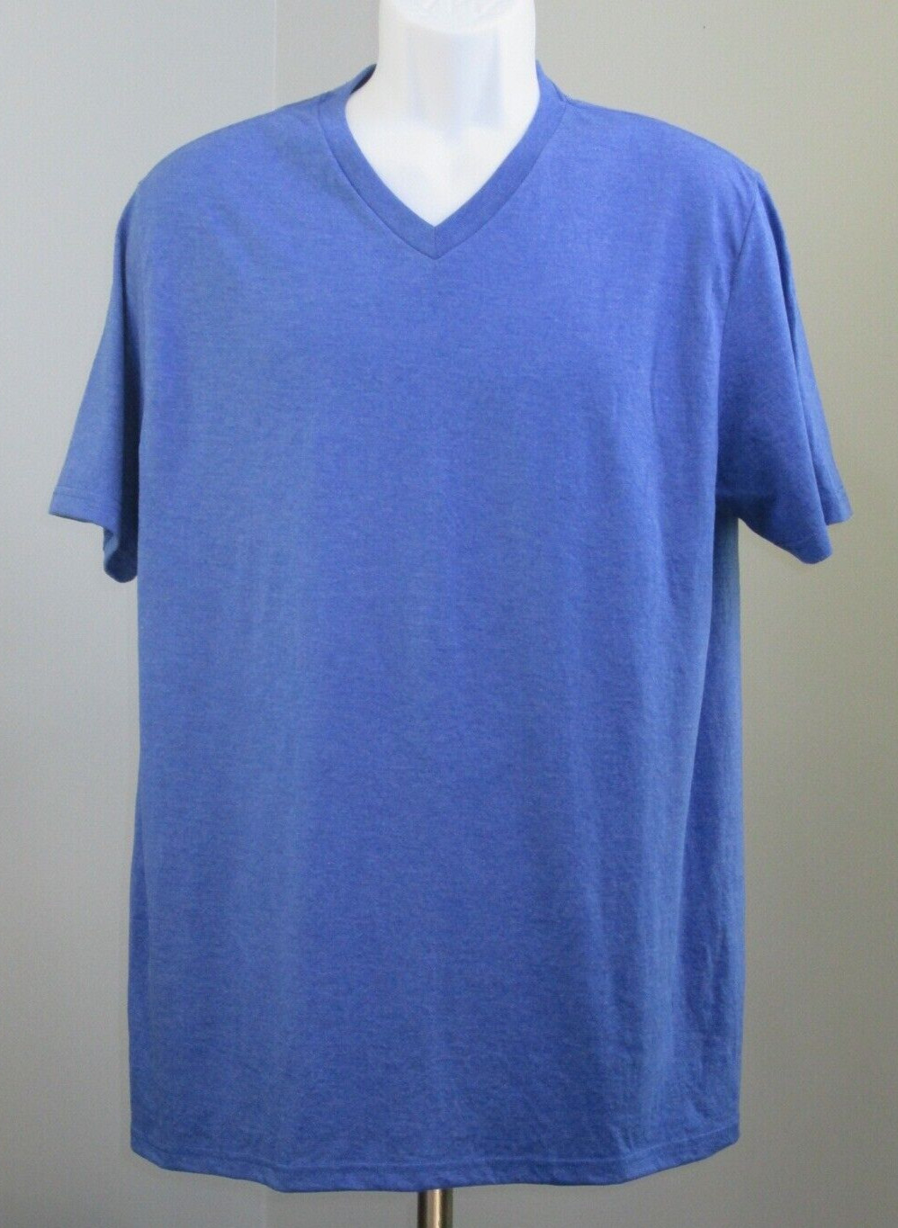 NWOT District Perfect Tri Blue T-Shirt Mens Size L Chest 42 V-Neck SS 221-26806