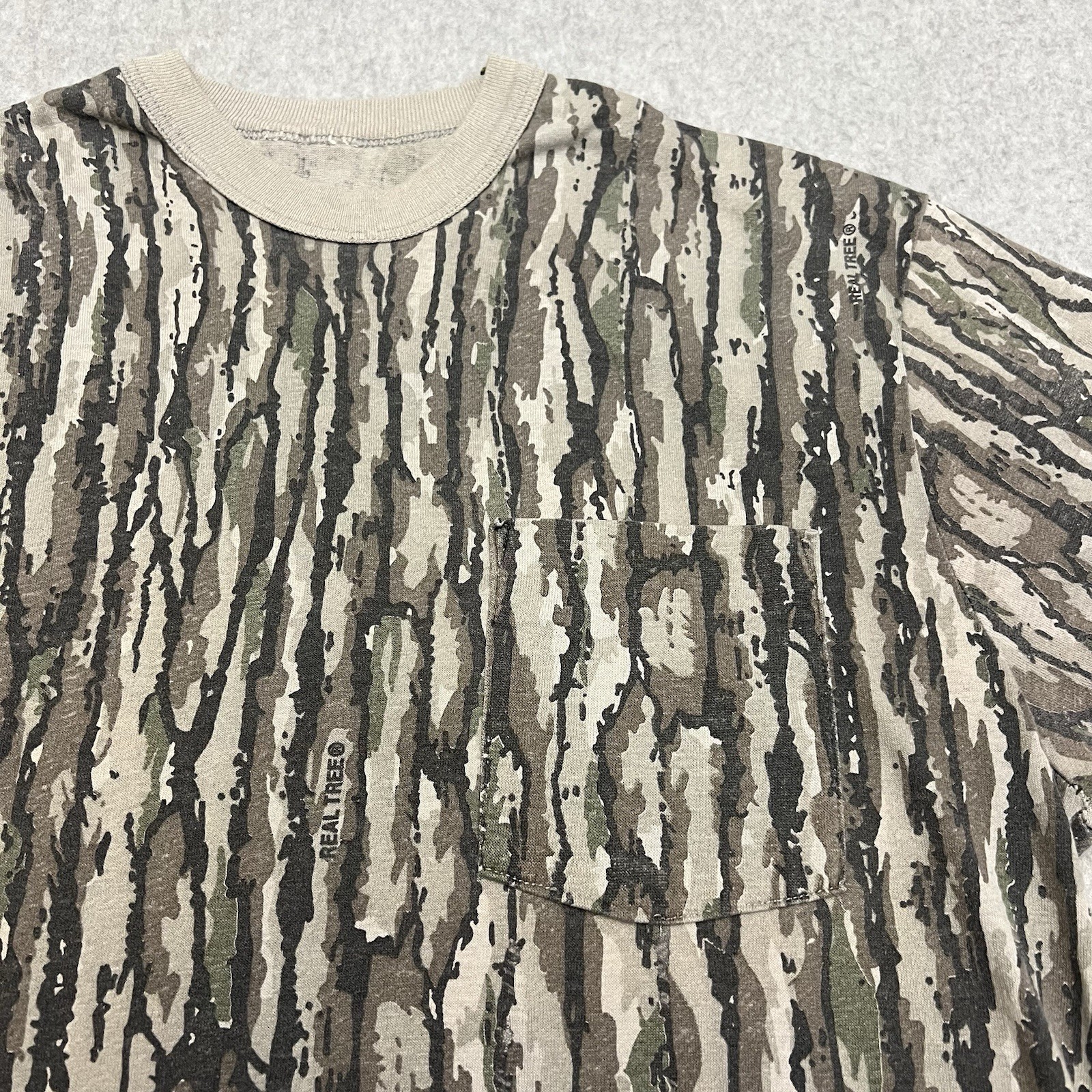 Vintage Realtree Camo Shirt Men’s Medium Single Stitch Streetwear 80’s Tree Bark gallery