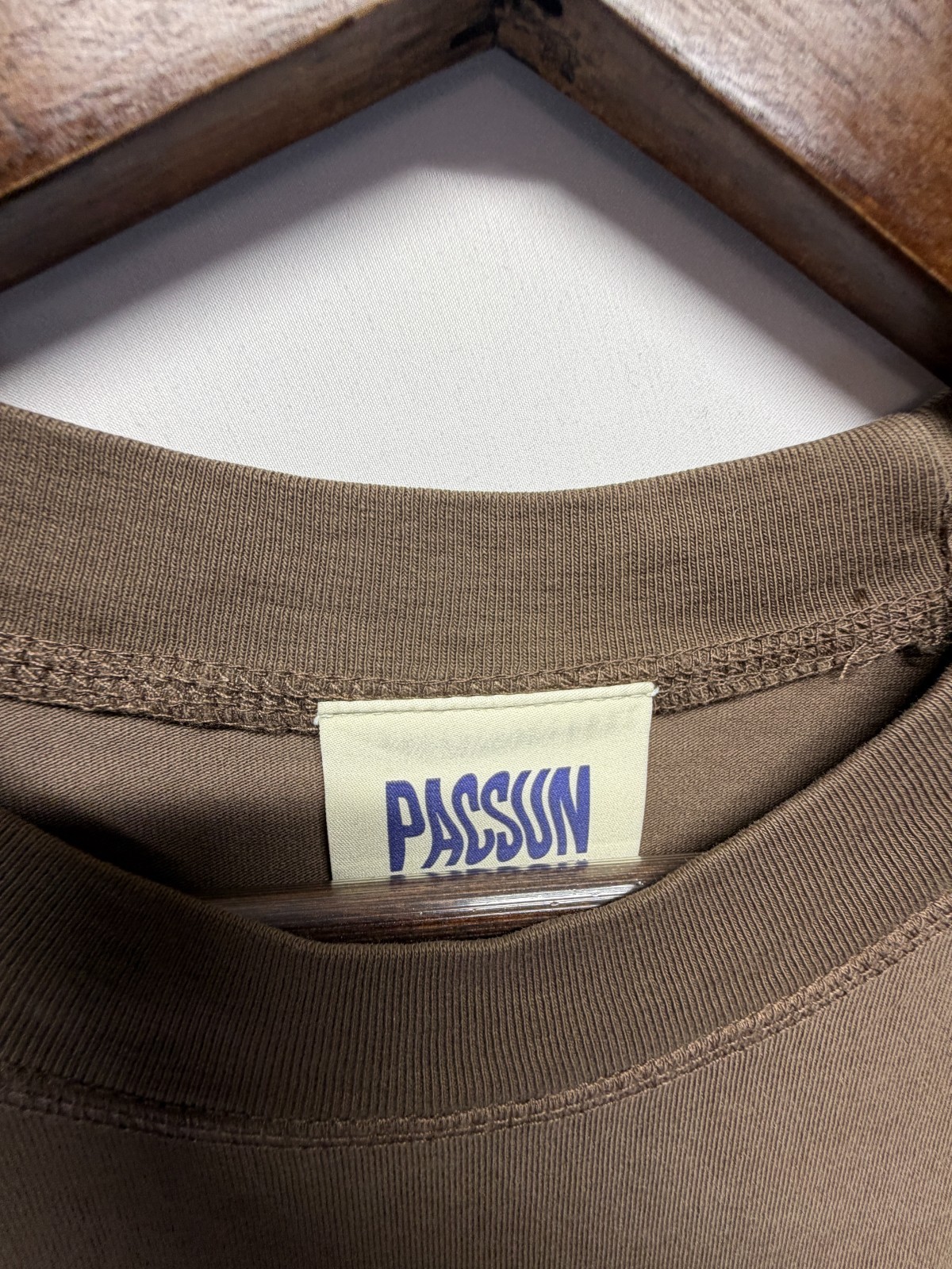 PacSun Design Studio T-Shirt Mens Medium Brown Text Graphic Back Everyday Wear gallery