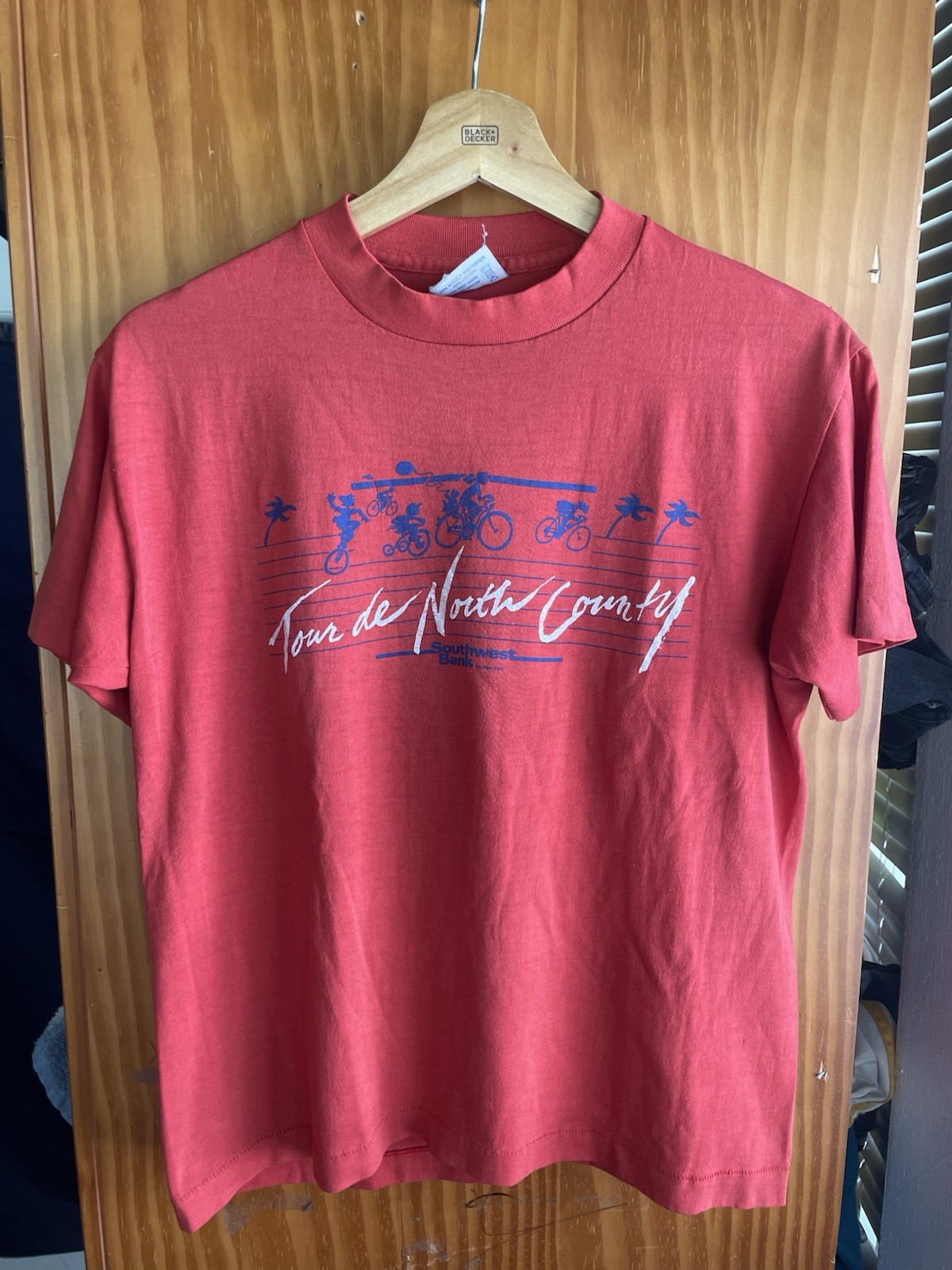 TeeJays HEF-T Tour de North County Bud Light Cycling Red Men’s Graphic Crew M